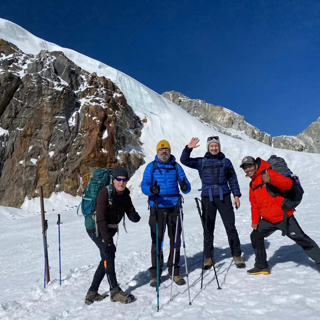 Everest Base Camp via Chola Pass Trek